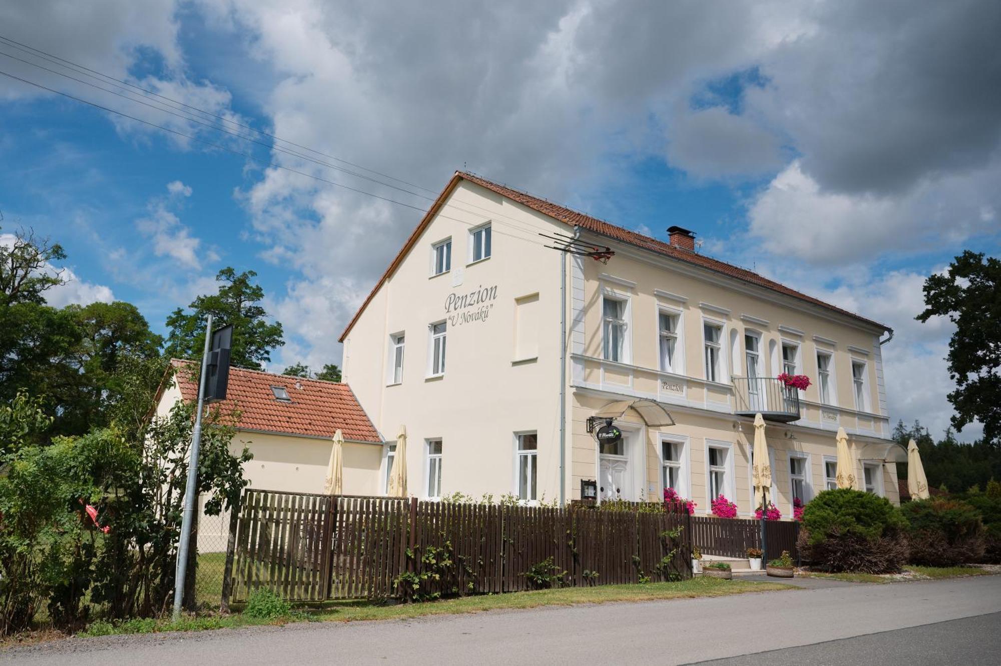 Penzion U Nováků Kožlí u Orlíka Kültér fotó